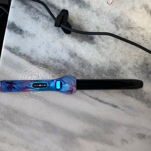 Eva curler wand